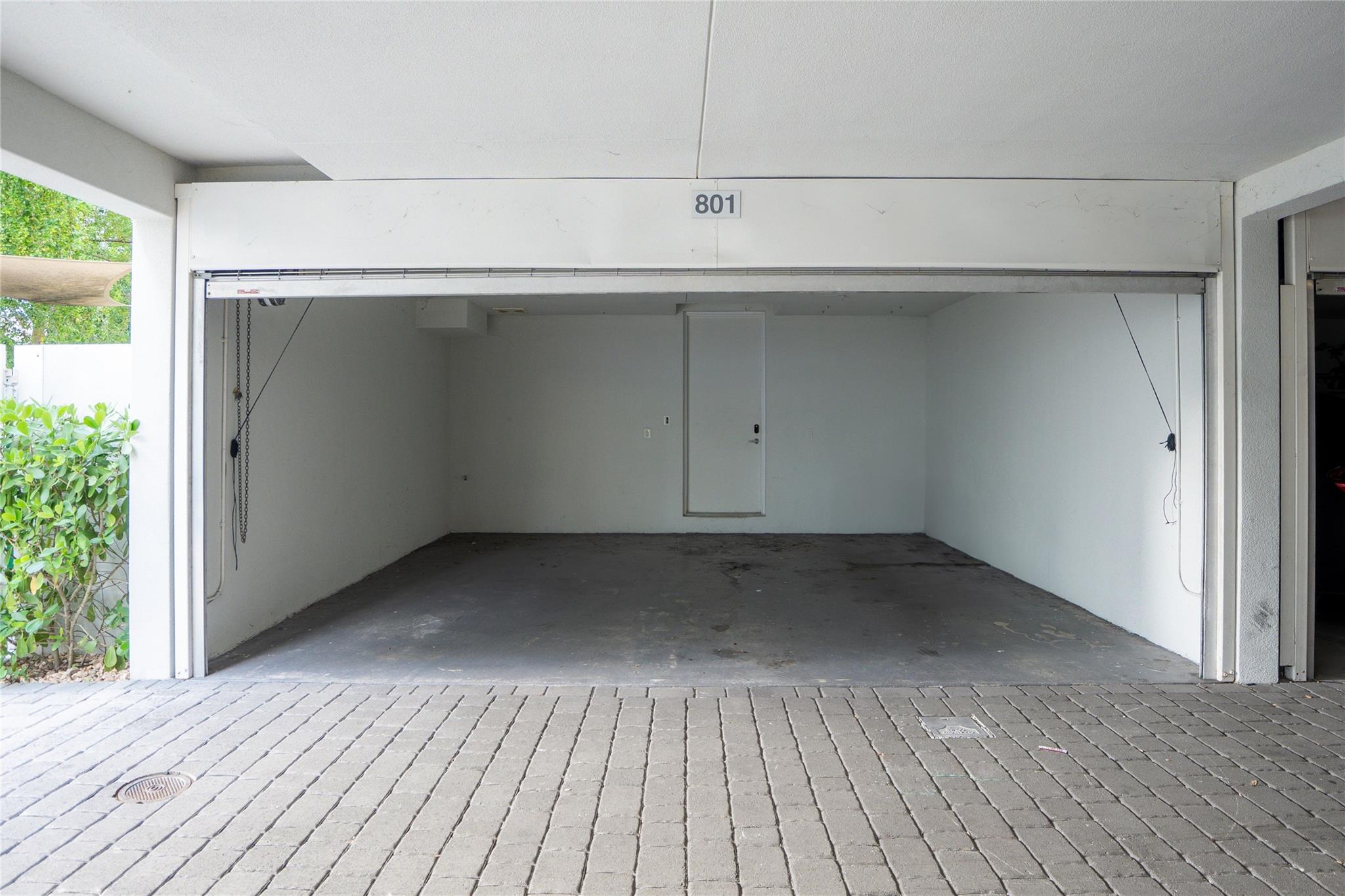 801 SE 12th Court