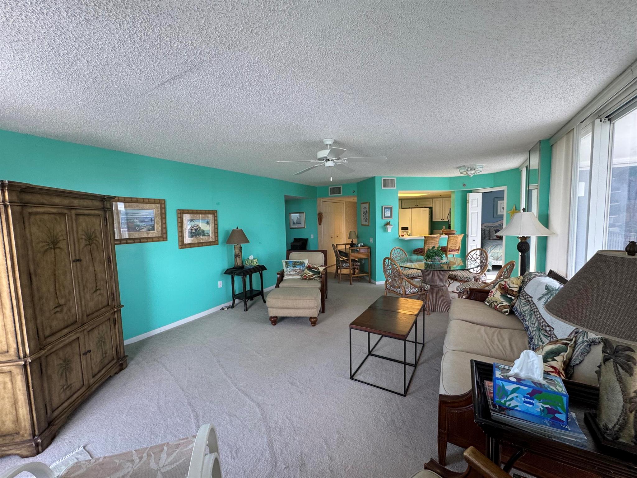 AQUANIQUE OCEAN CLUB - Residential Lease