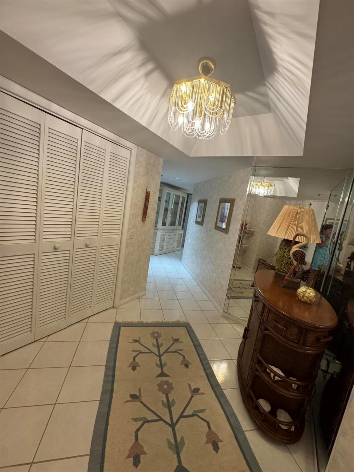 AQUANIQUE OCEAN CLUB - Residential Lease