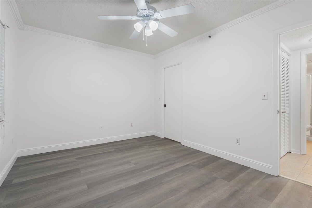 HIDDEN HARBOUR OF THE PALM BEACHES - Residential