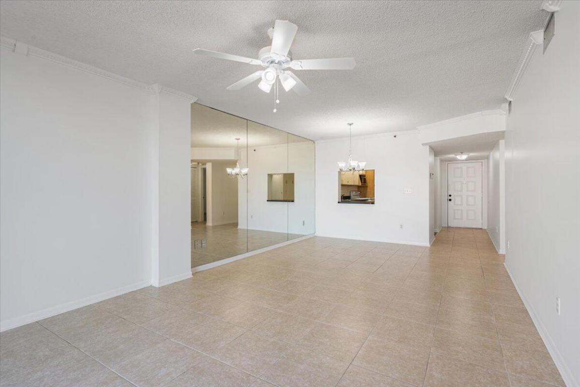 HIDDEN HARBOUR OF THE PALM BEACHES - Residential