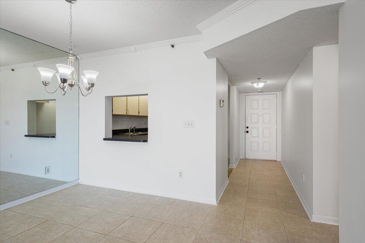 HIDDEN HARBOUR OF THE PALM BEACHES - Residential