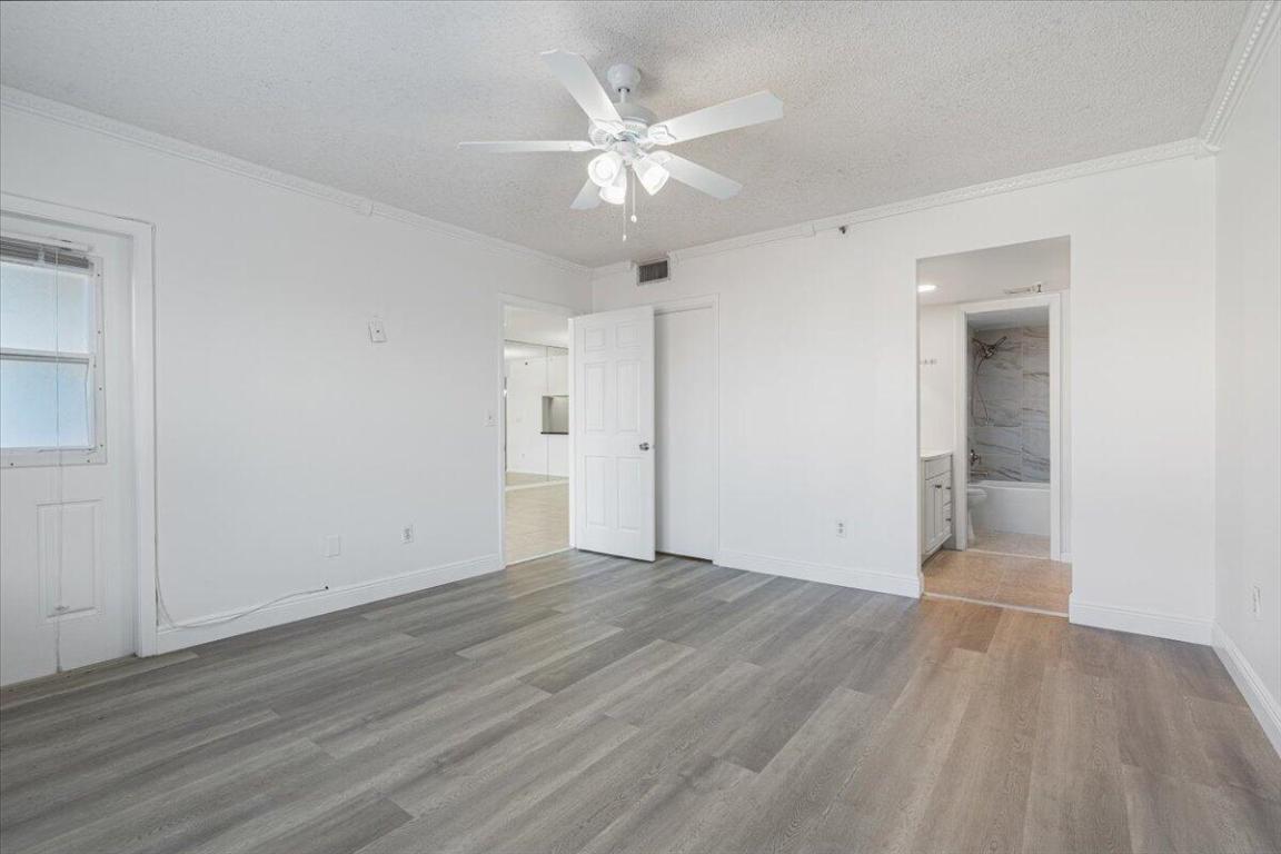 HIDDEN HARBOUR OF THE PALM BEACHES - Residential