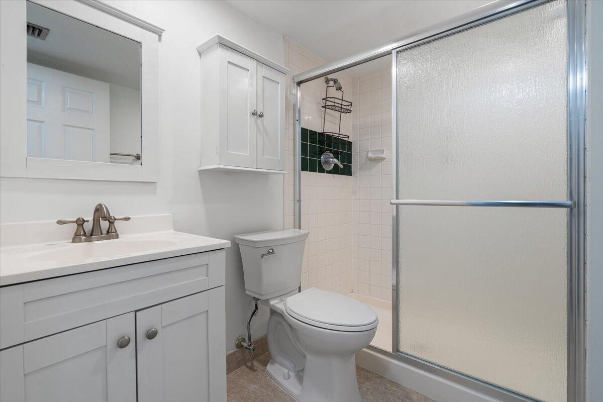 HIDDEN HARBOUR OF THE PALM BEACHES - Residential