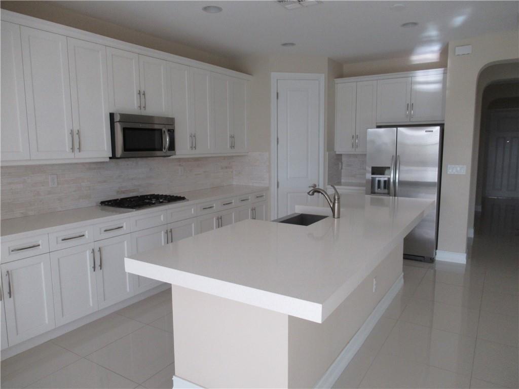 Bruschi Prop 180-105 B - Residential Lease