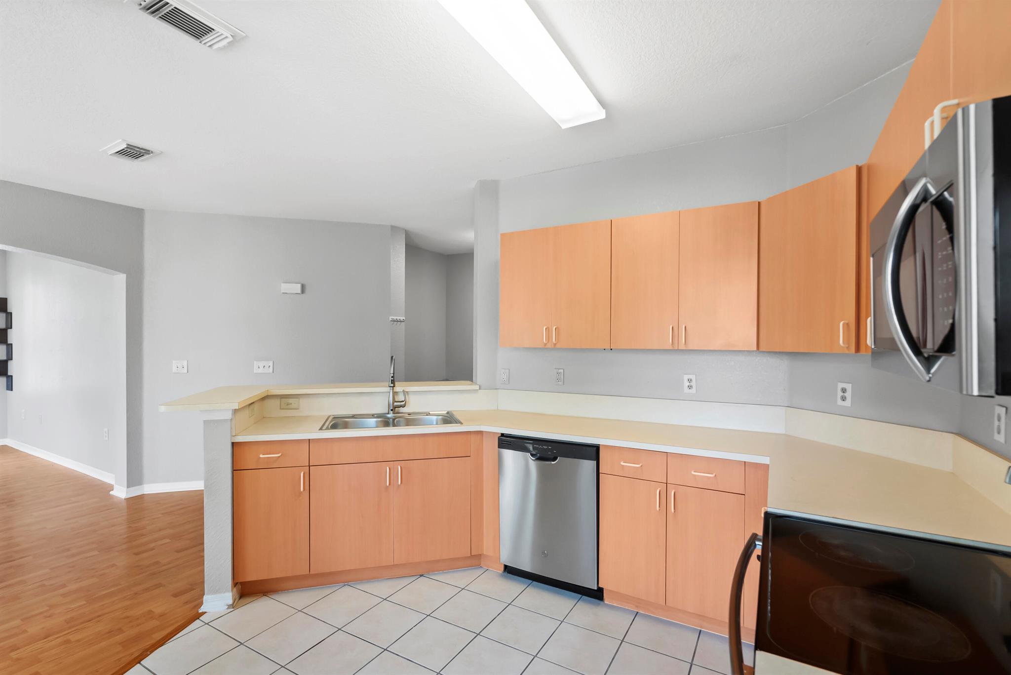 THE BELMONT - Residential