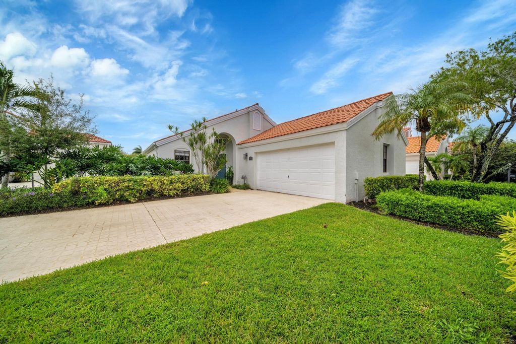 Photo of 2670 Towle Drive, Palm Beach Gardens, FL 33410 (MLS # F10459211)