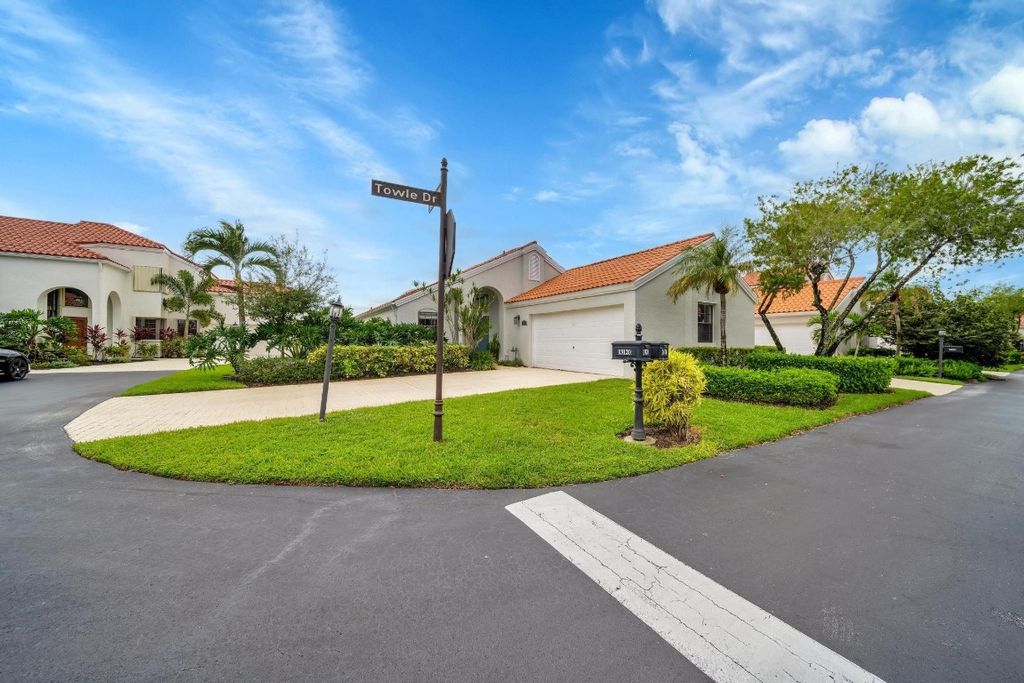 Photo of 2670 Towle Drive, Palm Beach Gardens, FL 33410 (MLS # F10459211)