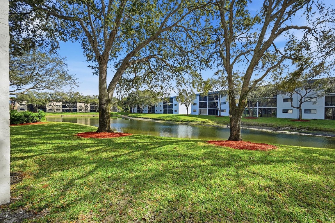 Lakes of Delray - Residential