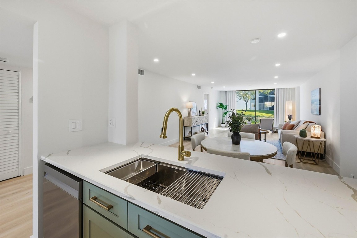 Lakes of Delray - Residential