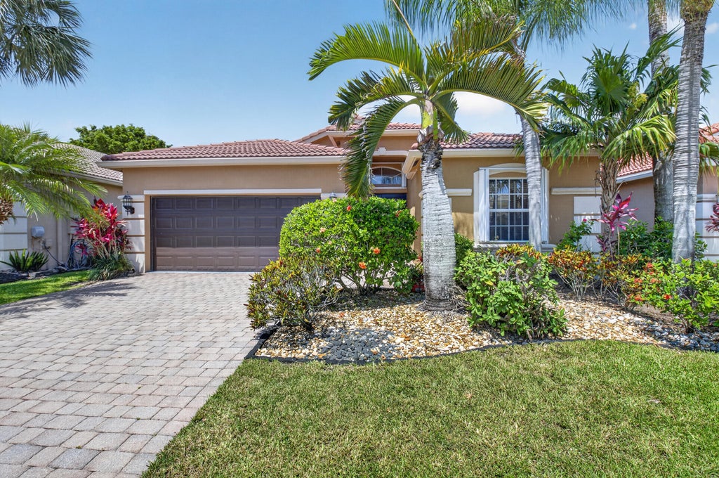 Photo of 6761 Pisano Drive, Lake Worth, FL 33467 (MLS # B26041182)