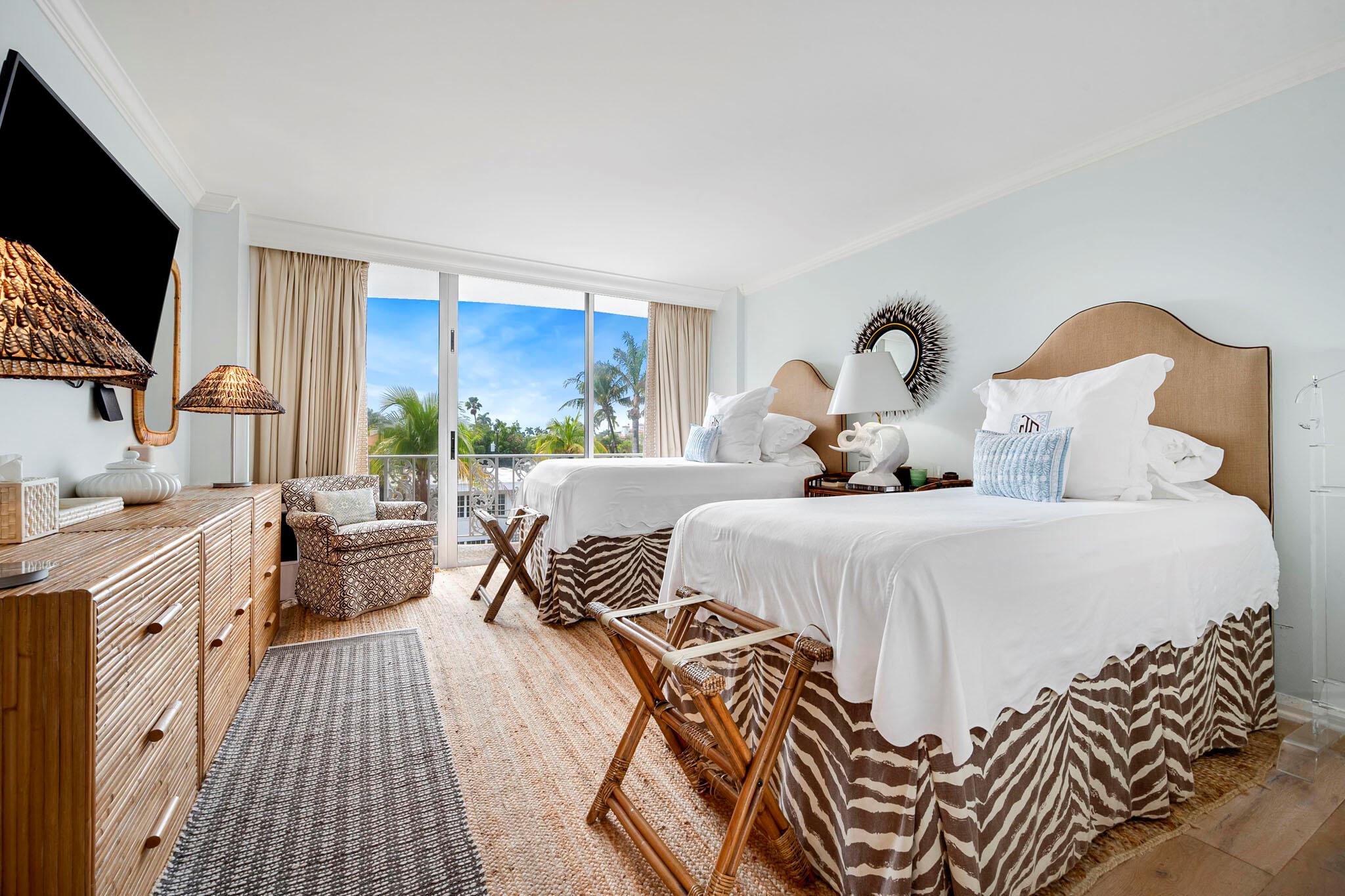 MELBORNE HOUSE CONDO - Residential