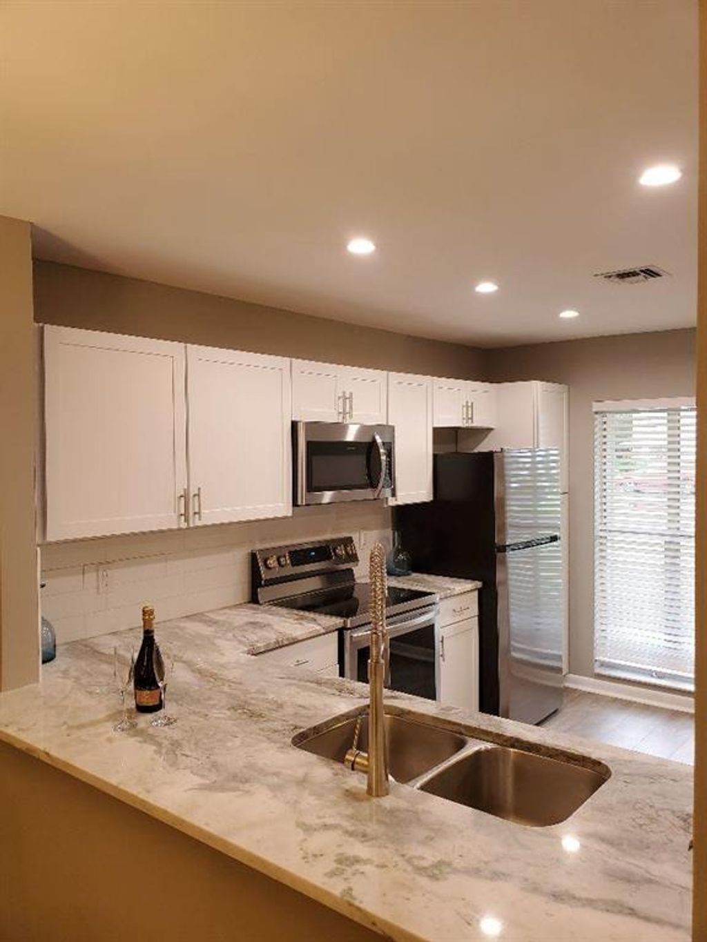 Photo of 1210 S Lakes End Drive #B, Fort Pierce, FL 34982 (MLS # R10678302)