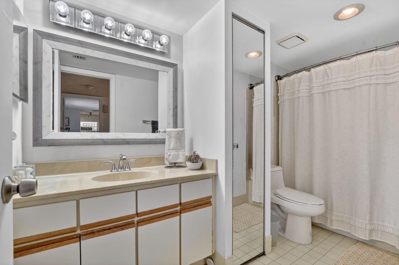 VILLAGE AT BOCA RIO PH 3 - Residential