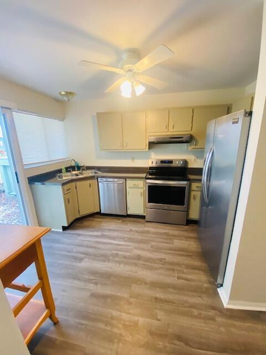 Photo of 1333 SE Rivergreen Circle, Port Saint Lucie, FL 34952 (MLS # R11058436)