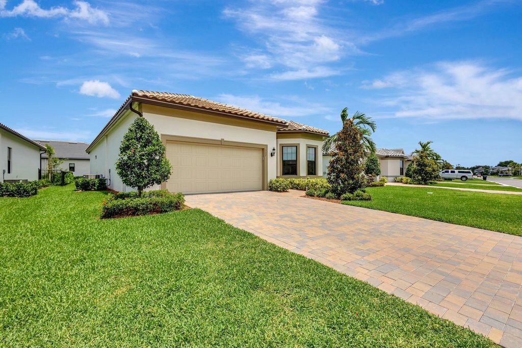 Photo of 357 SE Filoli Drive, Port Saint Lucie, FL 34984 (MLS # R11101300)