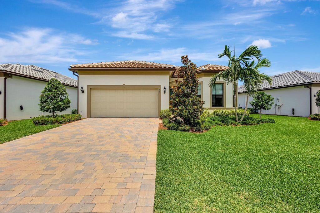 Photo of 357 SE Filoli Drive, Port Saint Lucie, FL 34984 (MLS # R11101300)