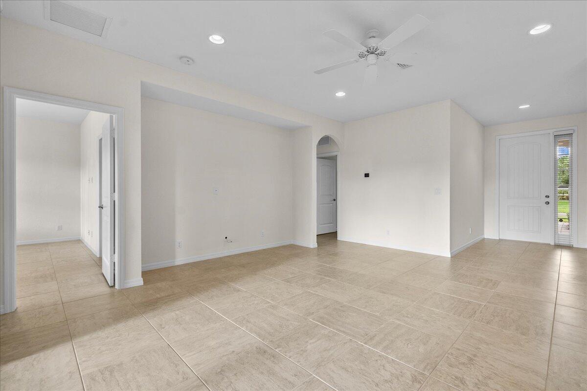 8392 Lyons Ranches Road