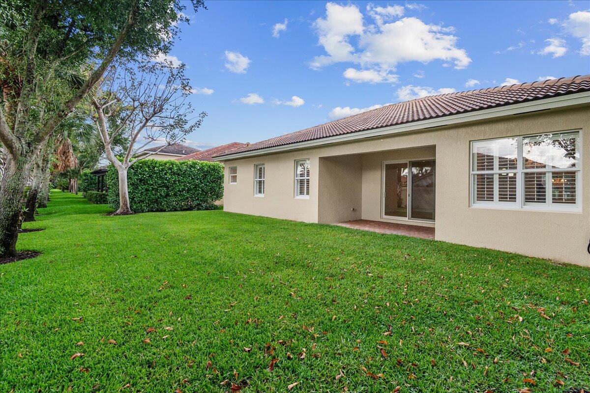 LYONS RANCHES - Residential