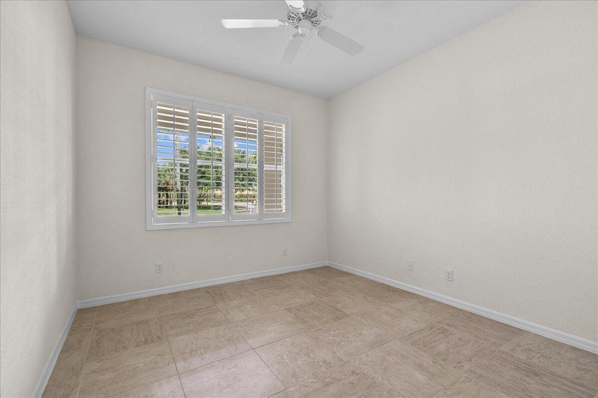 LYONS RANCHES - Residential