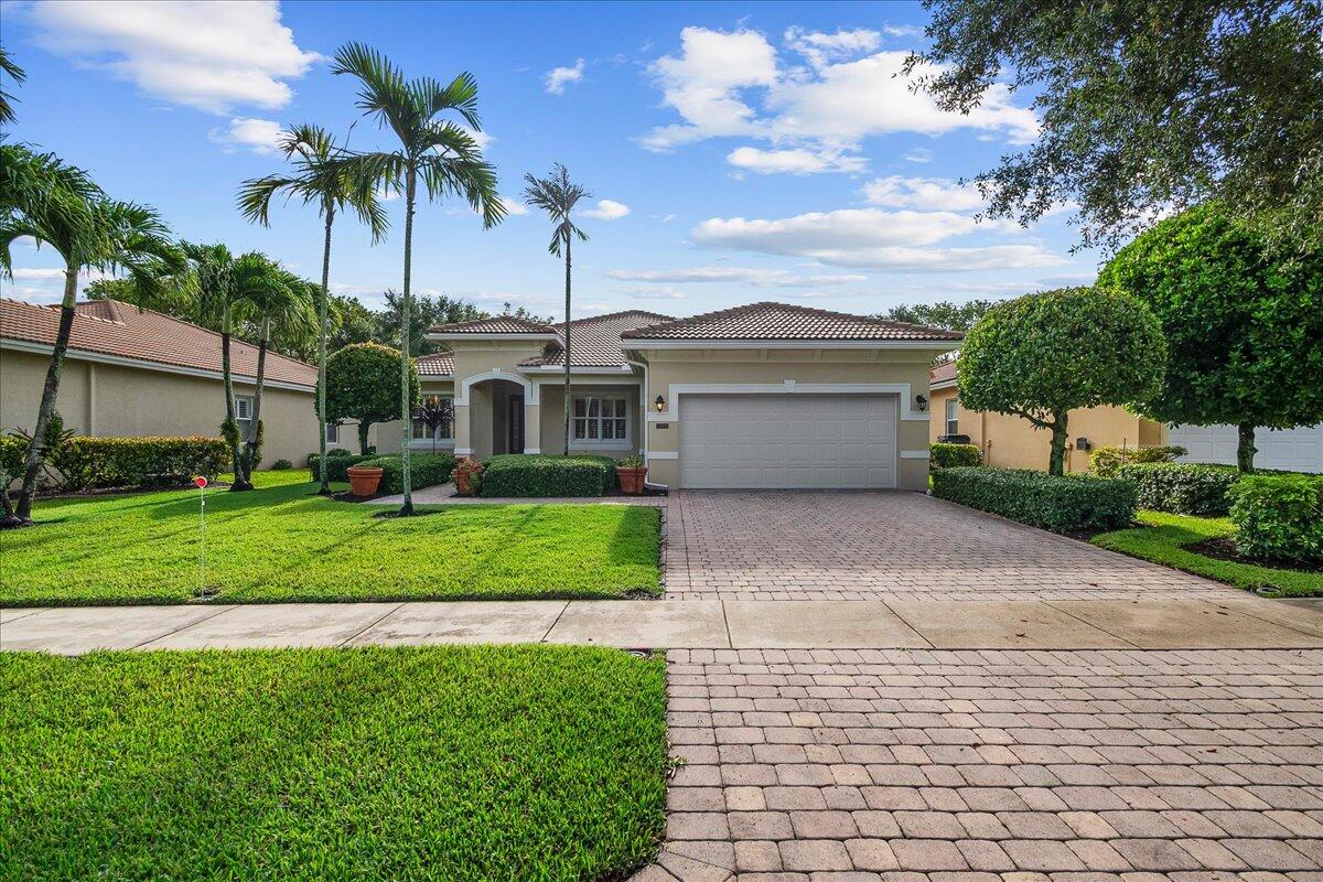 LYONS RANCHES - Residential