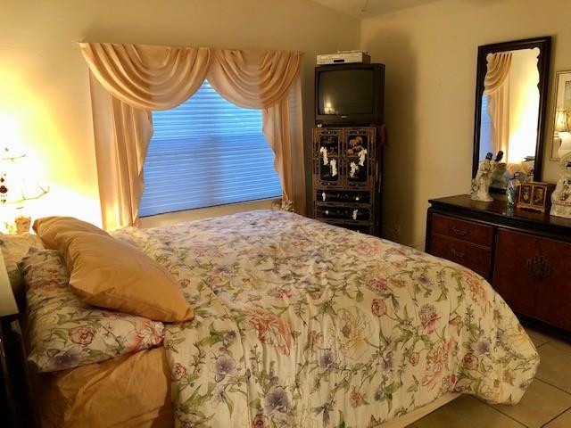 CASCADE LAKES - Residential