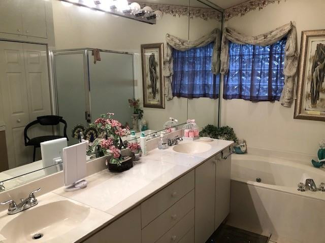 CASCADE LAKES - Residential