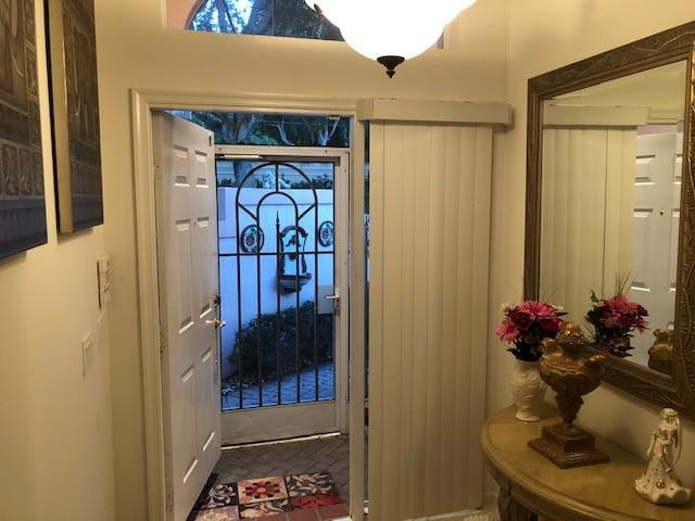 CASCADE LAKES - Residential