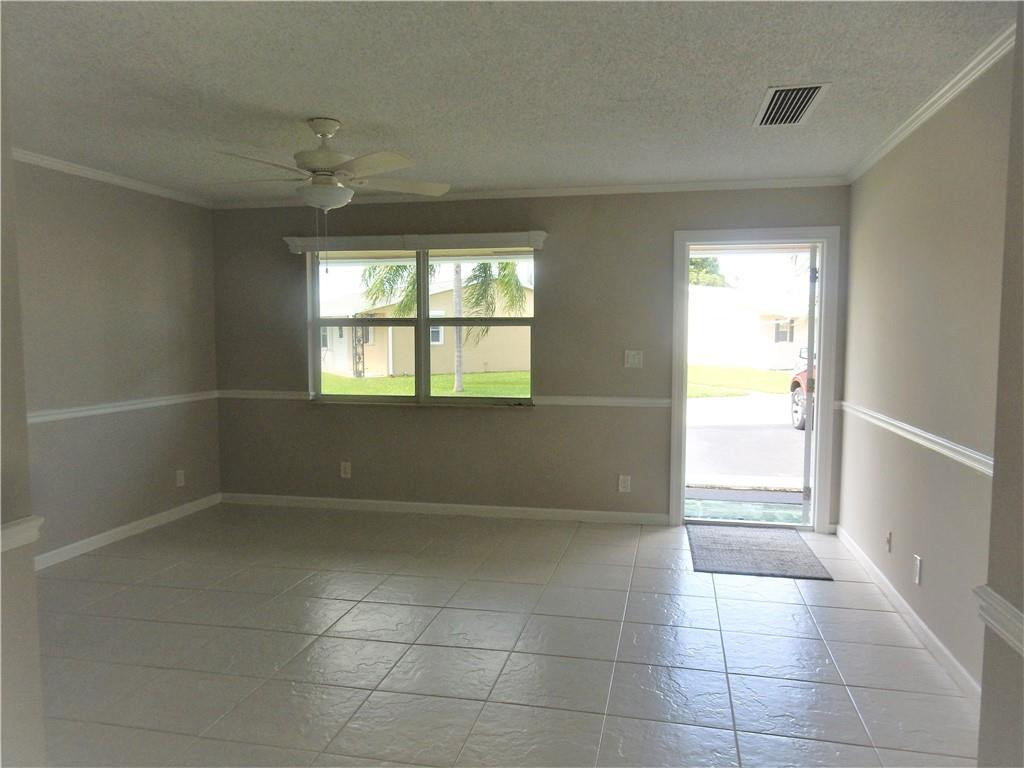 IMPERIAL VILLAS - Residential