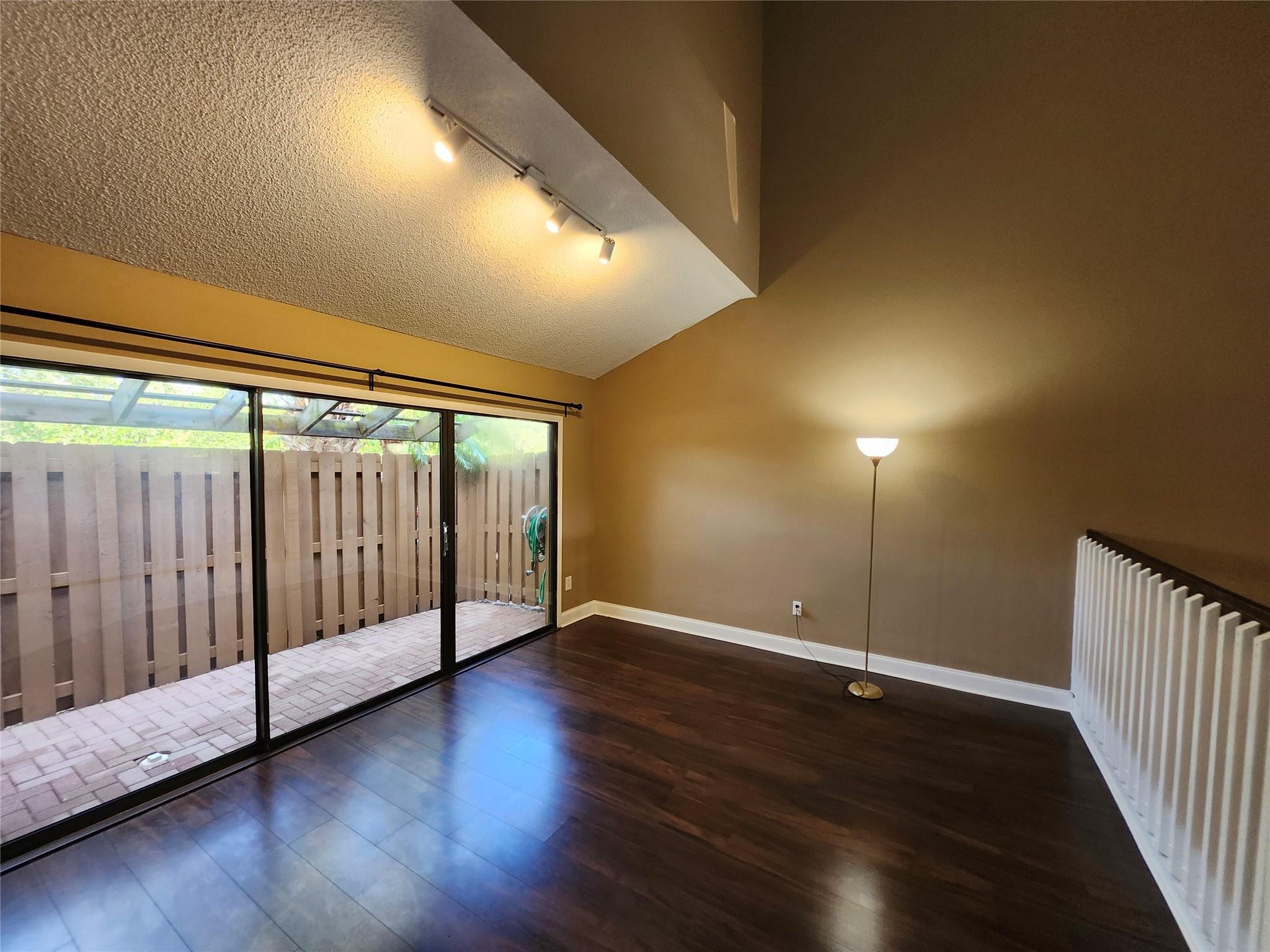 REFLECTIONS - Residential Lease