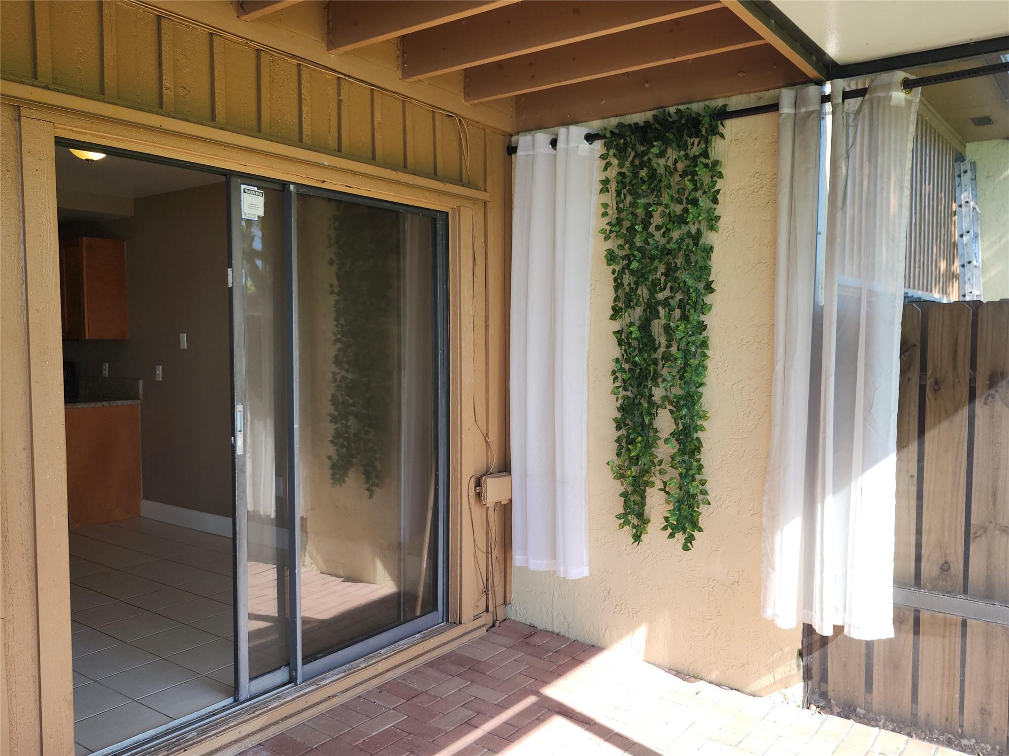 REFLECTIONS - Residential Lease