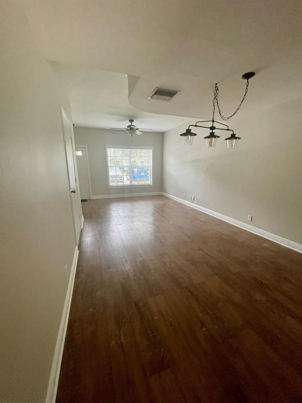 8021 Sanibel Dr 8021, Tamarac, FL, 33321/$330,000 2 8021 Sanibel Dr 8021