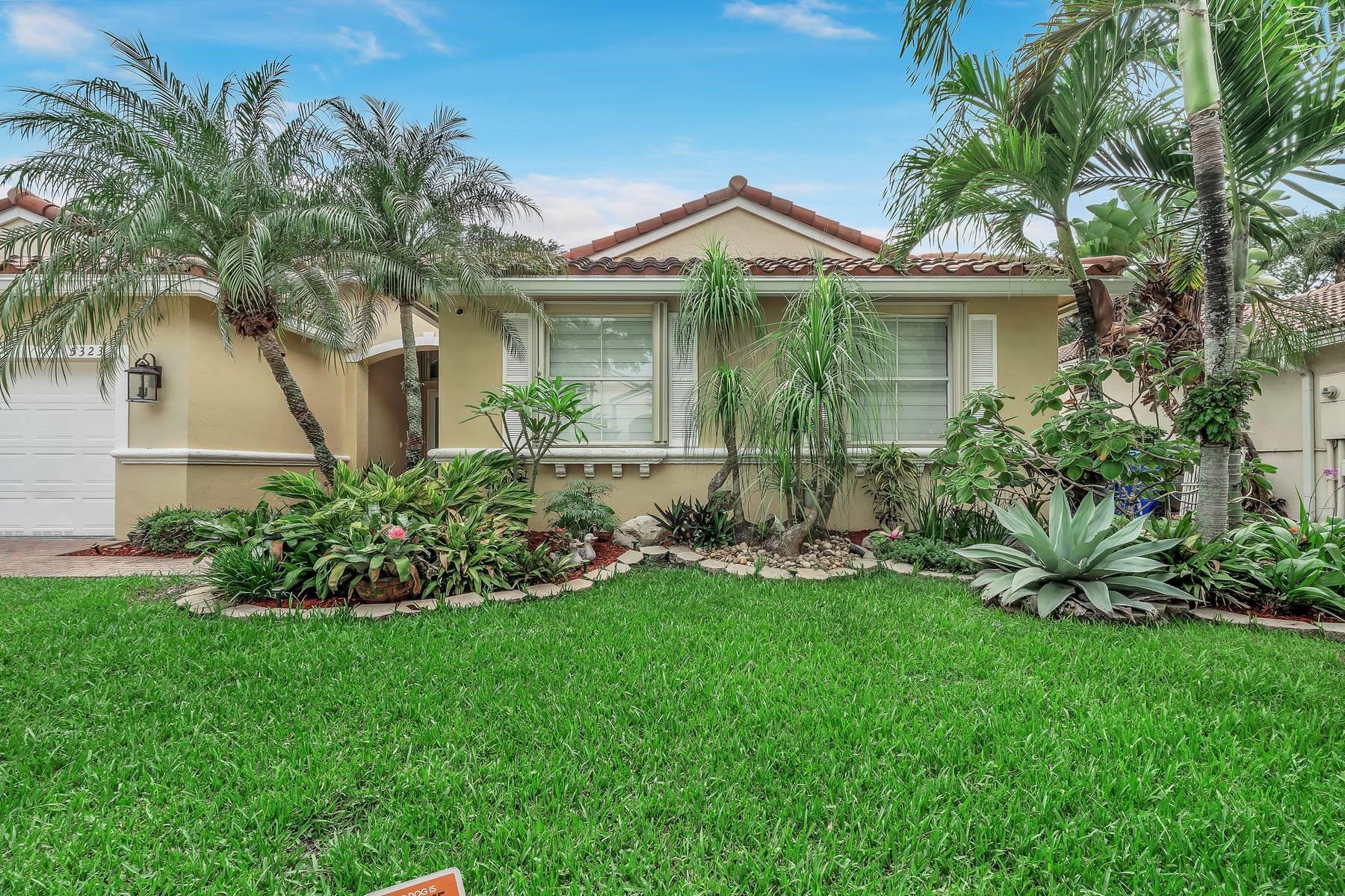 5323 SW 34th Way