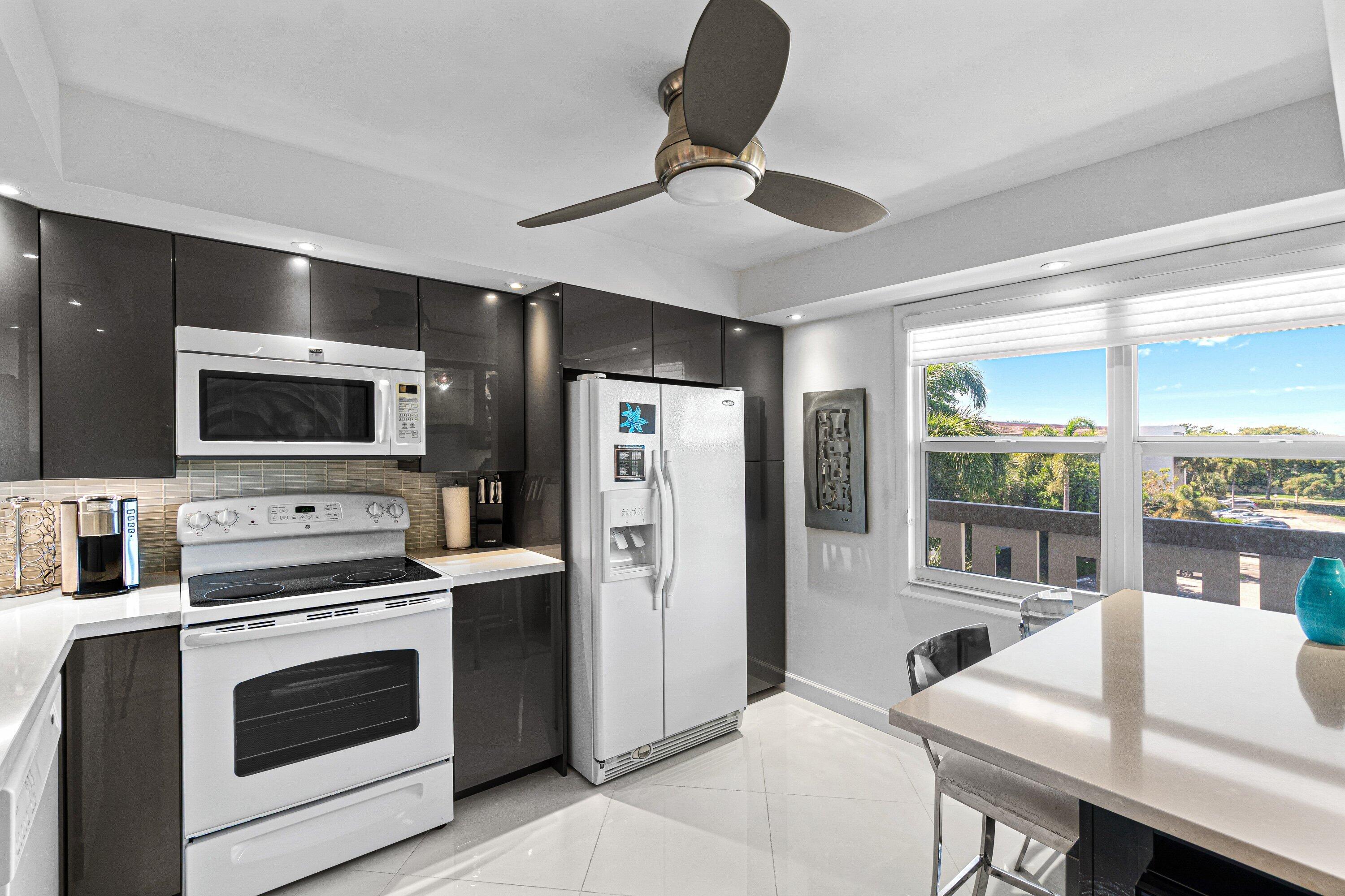 BIMINI at Wynmoor Village - Residential