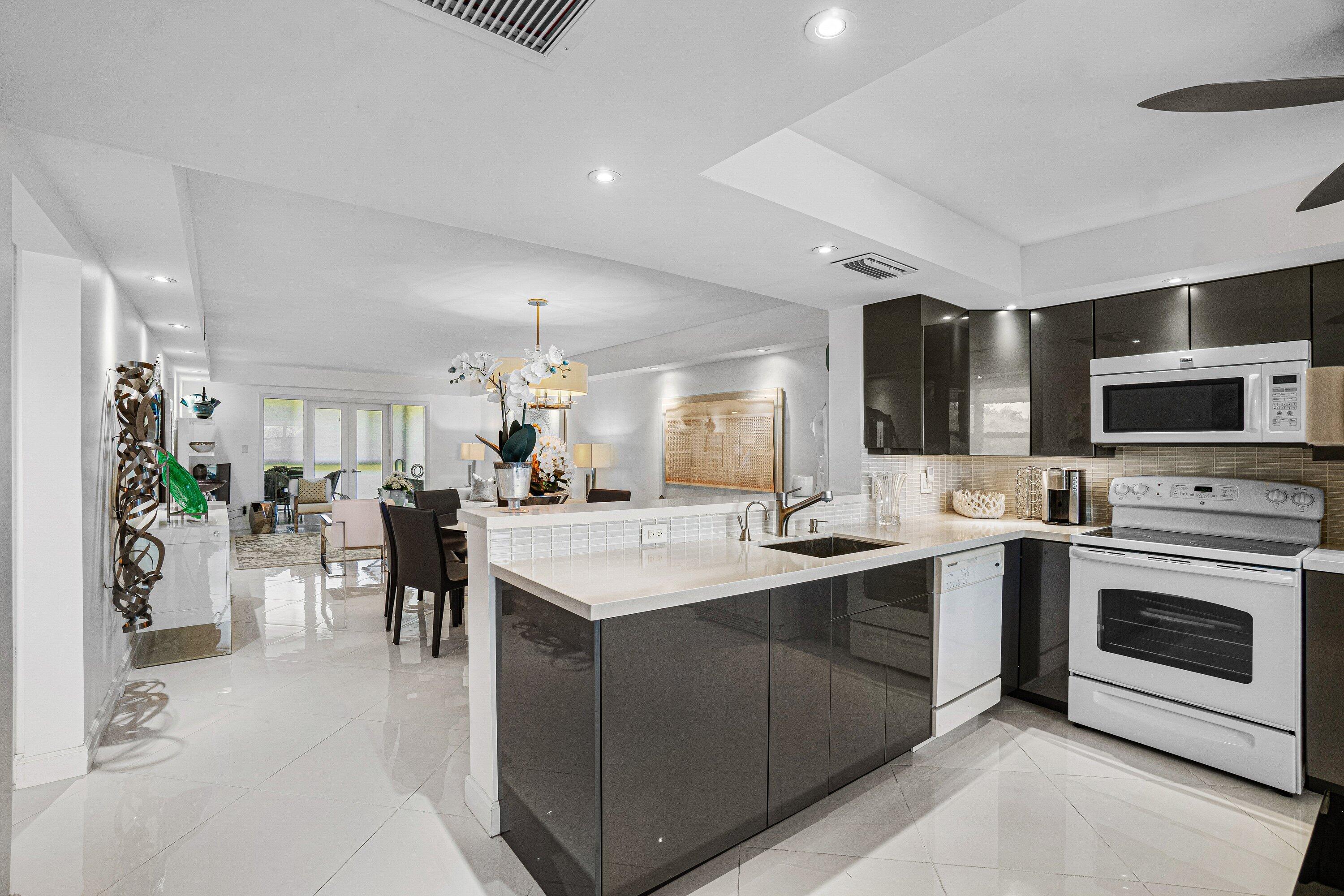 BIMINI at Wynmoor Village - Residential