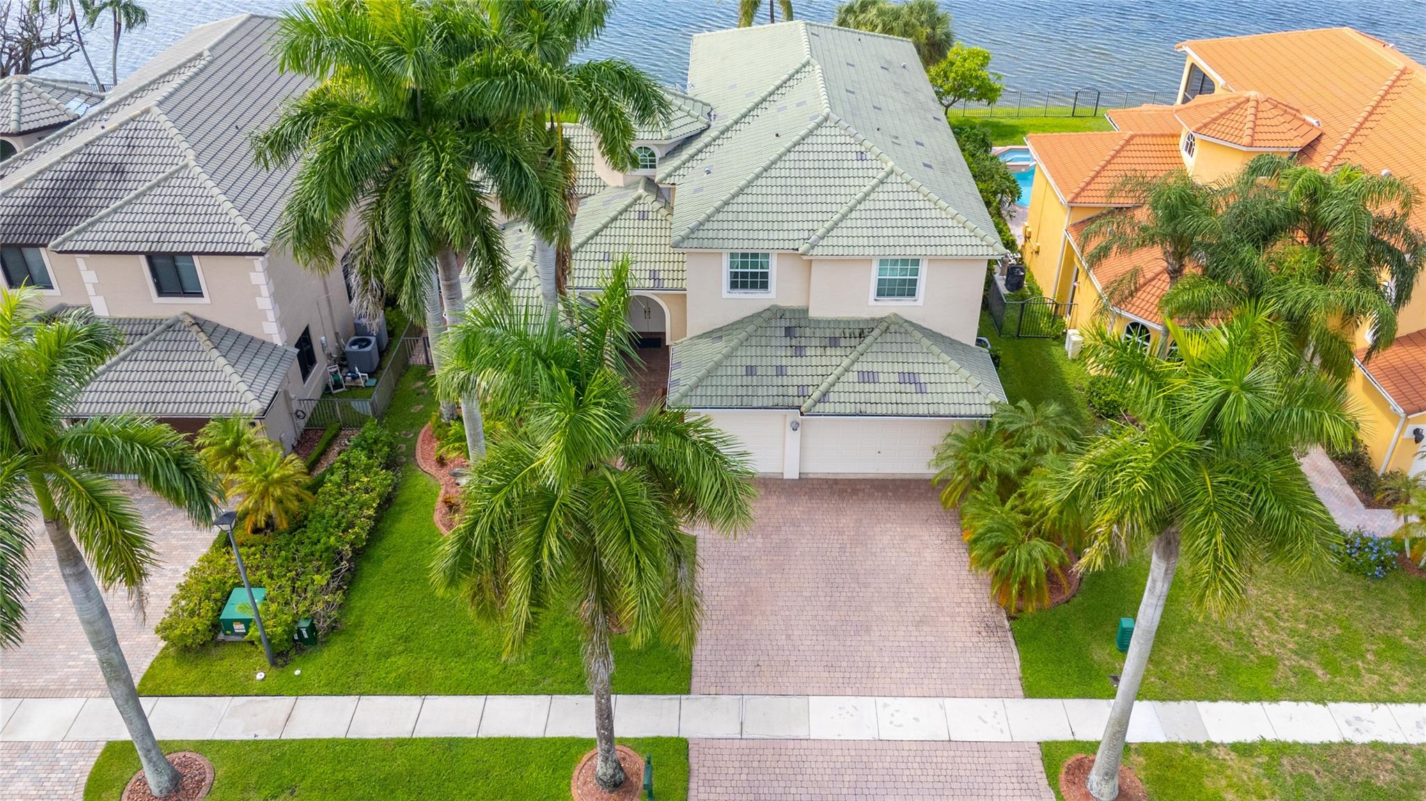 Sunset Lakes One 164-34 B - Residential