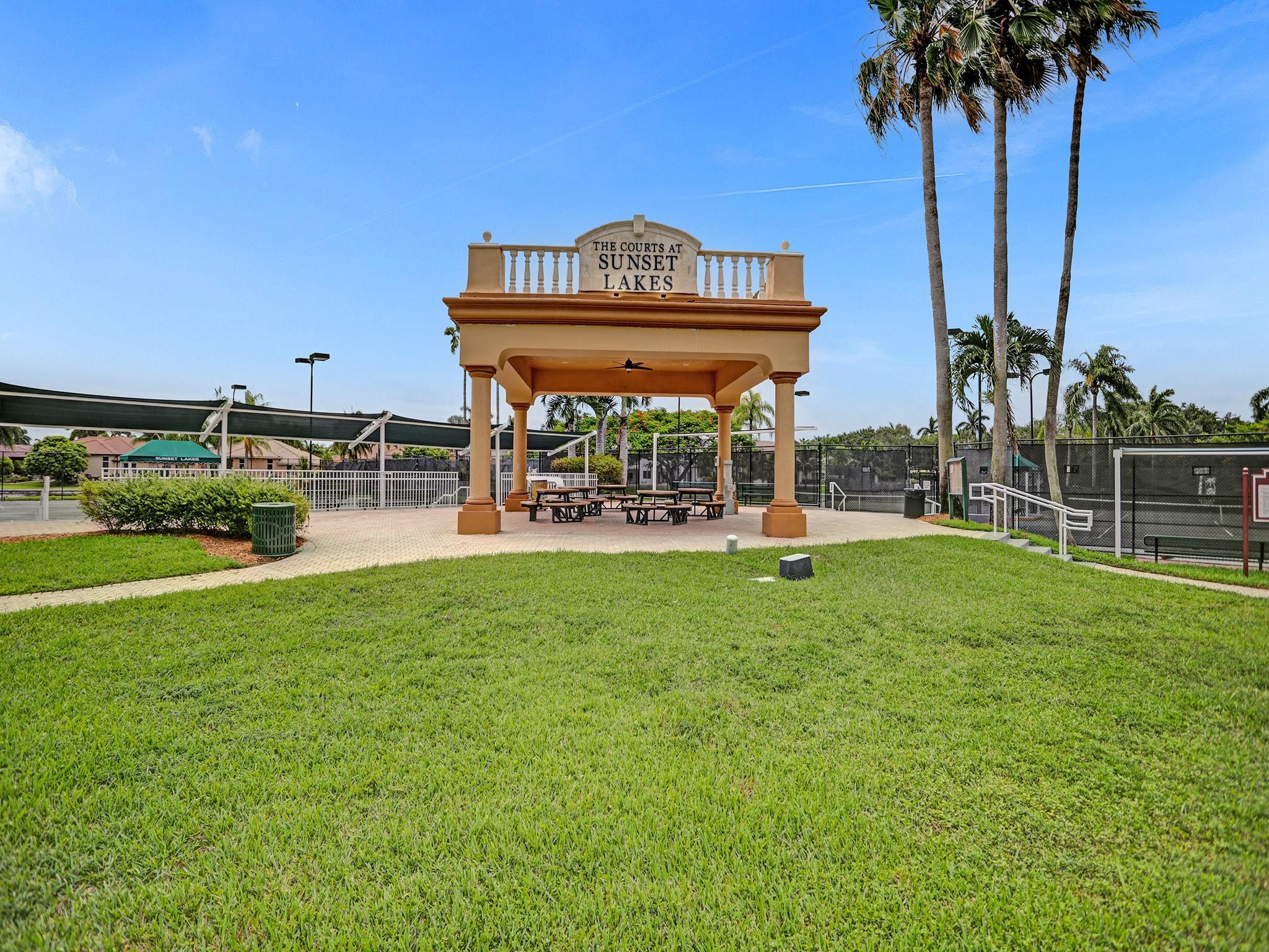 Sunset Lakes One 164-34 B - Residential