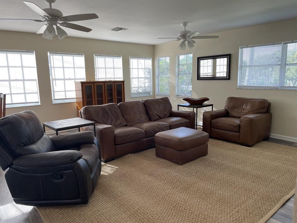 Photo of 635 N 2nd N Street, Fort Pierce, FL 34950 (MLS # R10751293)