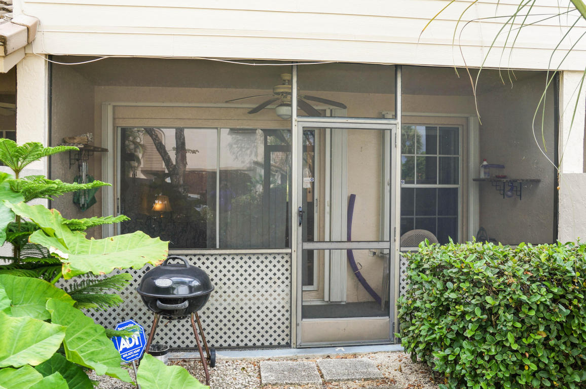 CYPRESS GLEN TOWNHOMES CONDO - Residential