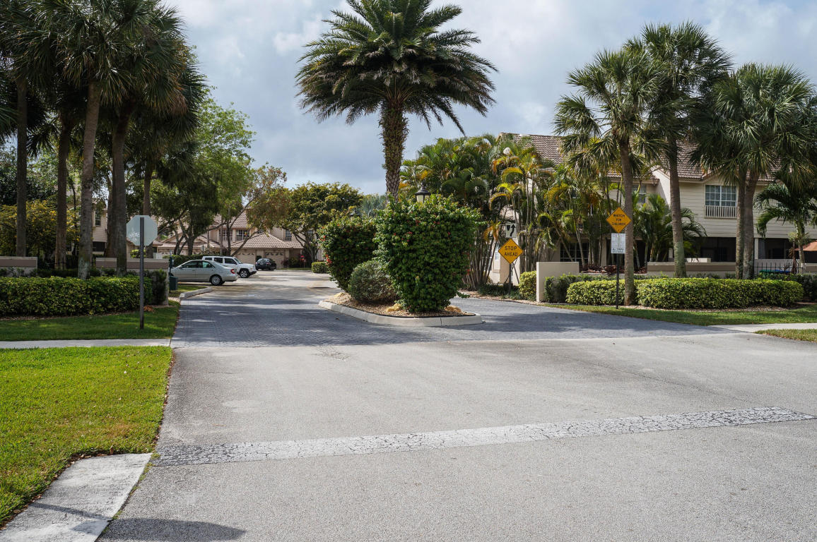 CYPRESS GLEN TOWNHOMES CONDO - Residential