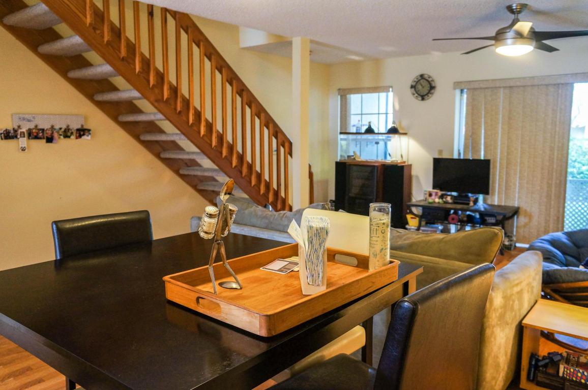 CYPRESS GLEN TOWNHOMES CONDO - Residential
