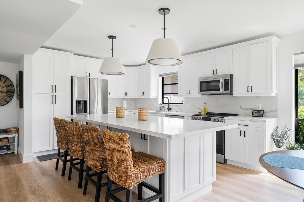 Photo of 4598 Kittiwake Court #7, Boynton Beach, FL 33436 (MLS # R10969294)