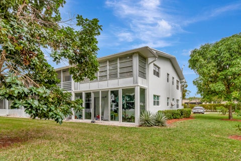 Tiny photo for 51 Ventnor C, Deerfield Beach, FL 33442 (MLS # R11166982)