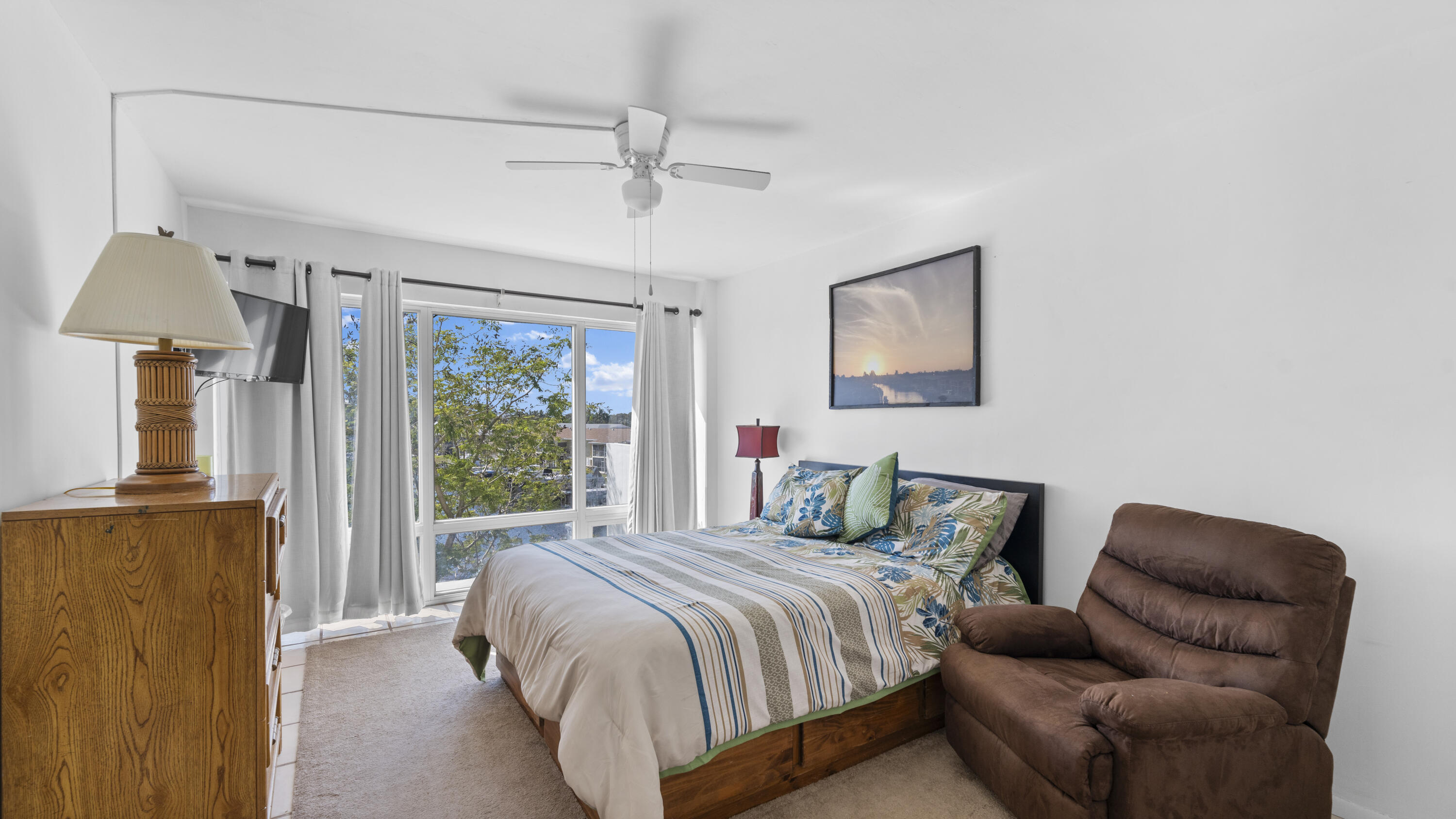 WATERFORD POINT CONDO - Residential Lease