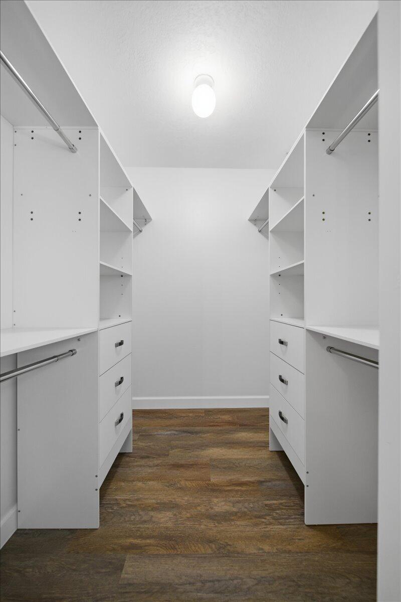 PEMBROKE LAKES SECTION SEVEN - Residential