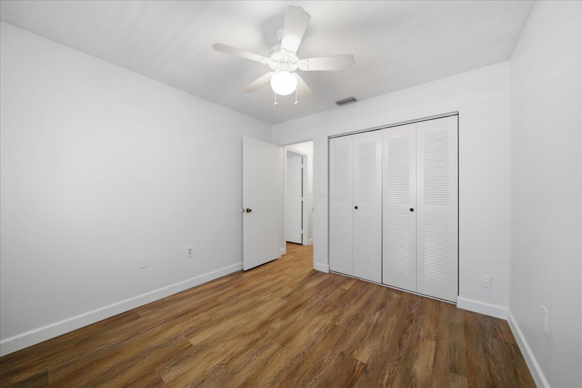 PEMBROKE LAKES SECTION SEVEN - Residential