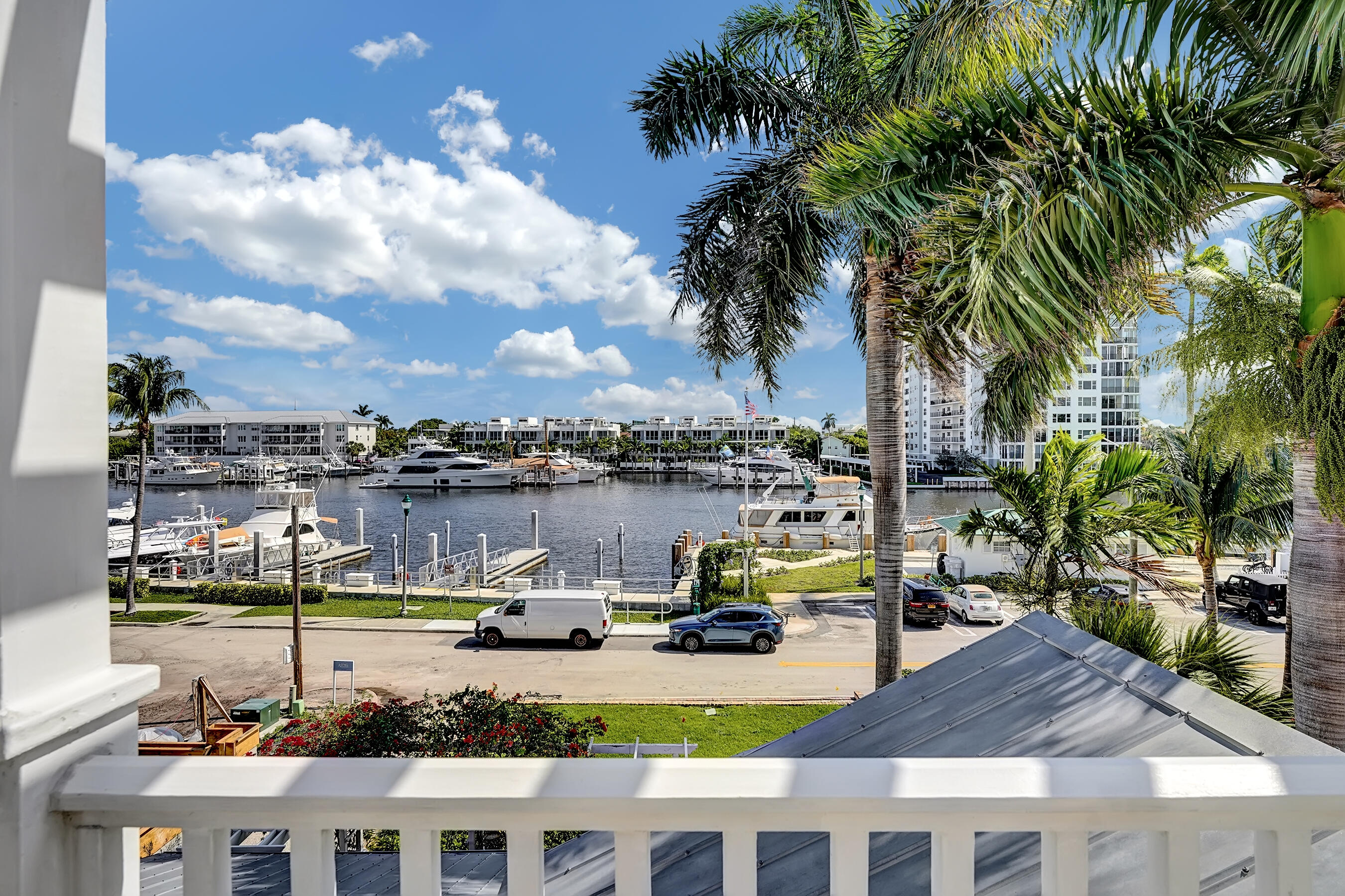 DELRAY TOWN OF - Residential