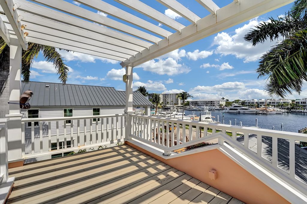 Photo of 160 Marine Way, Delray Beach, FL 33483 (MLS # R10779049)