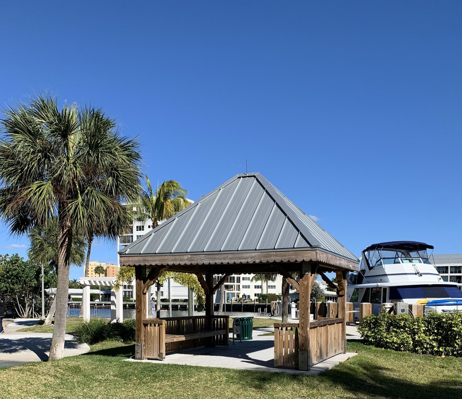 DELRAY TOWN OF - Residential