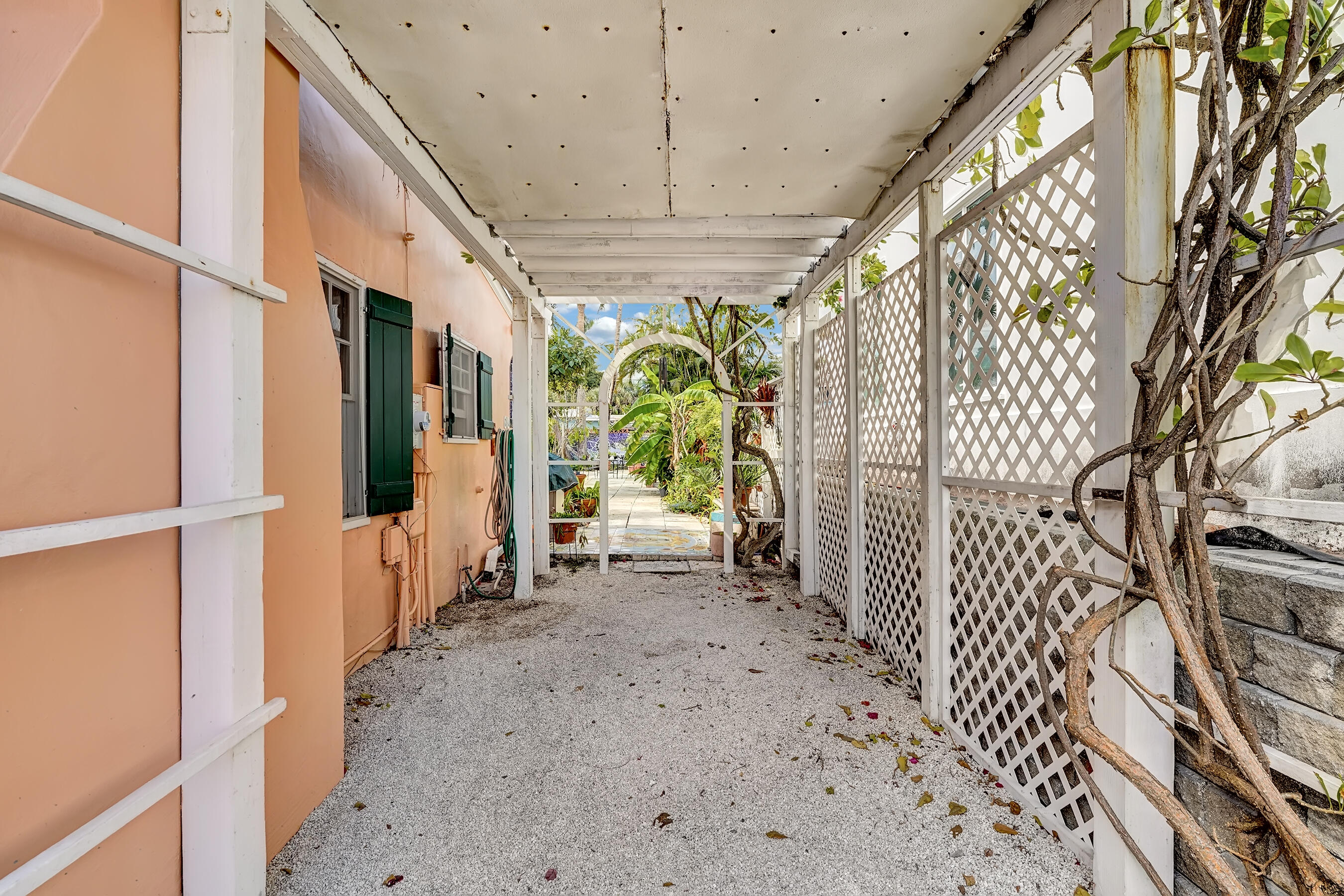 DELRAY TOWN OF - Residential